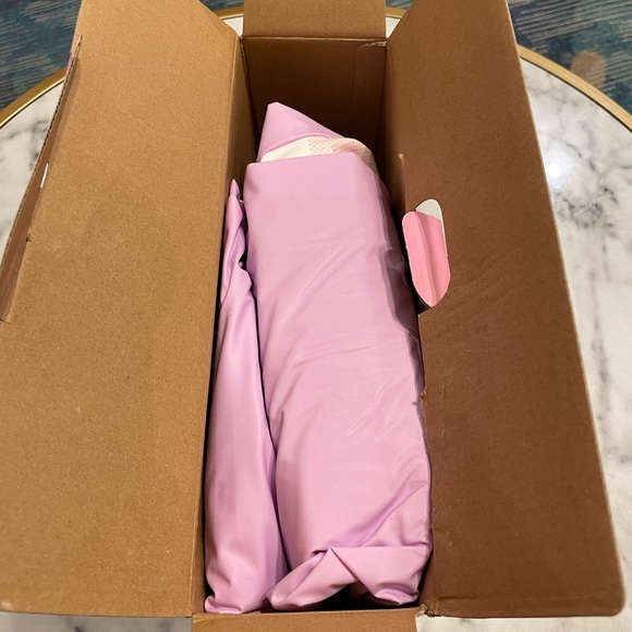 Stoney Clover Inflatable Pool - Picture 3 of 3